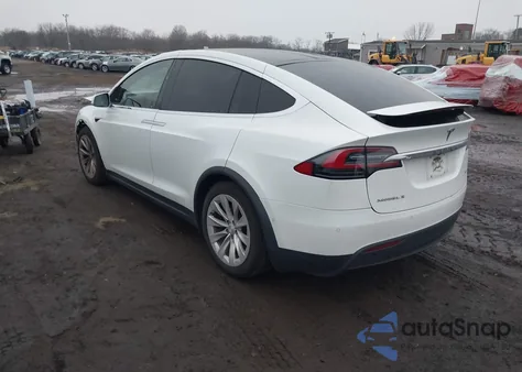 2018 Tesla Model X 100D/75D/P100D из США, поврежденный, VIN 5YJXCBE20JF132559